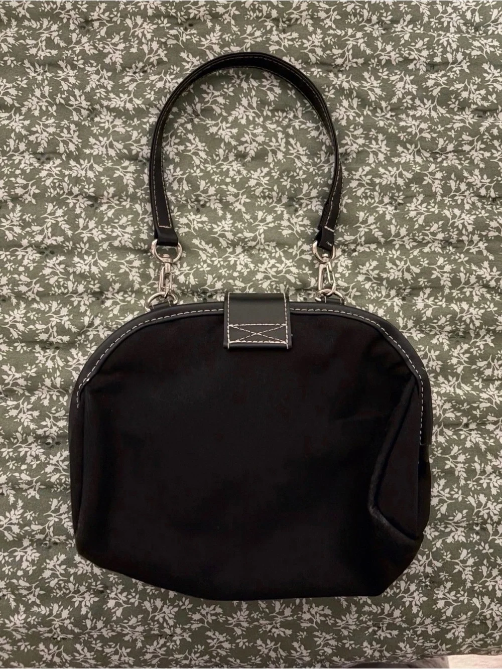 2008 sanrio kuromi purse